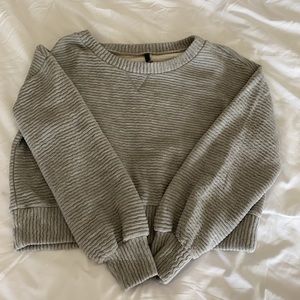 cropped sweater